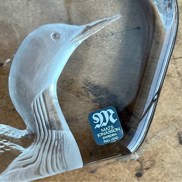 Signed Mats Jonasson Sweden Full Lead Crystal Large Loon Paperweight 0013 - Picture 3 of 6
